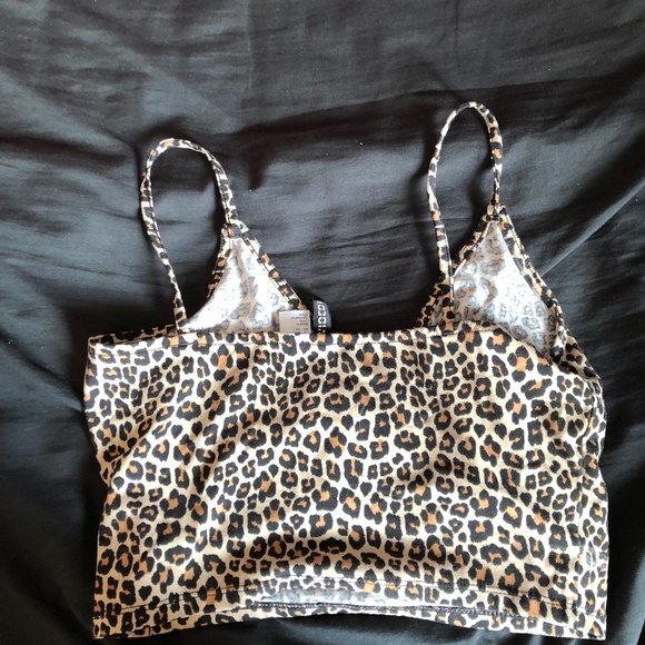 Cropped Leopord Print Tank Top - Picture 2 of 2